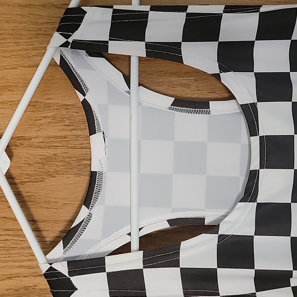 Top - Picture 3 of 3